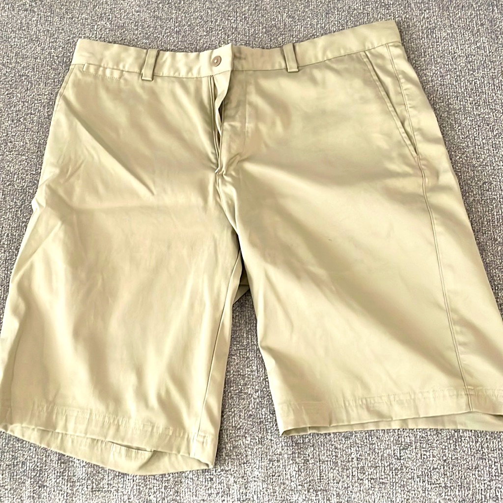 Size 34 Nike Golf Short